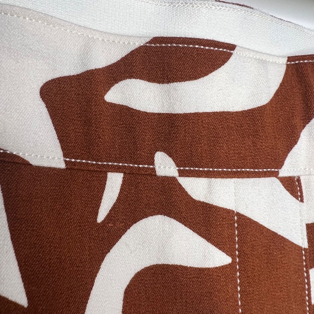 Spanx On The Go Animal Print Crop Pants, Clay And Off White View 6